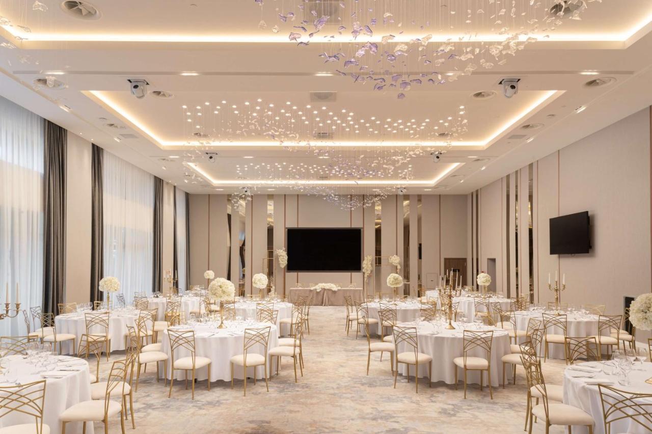 Radisson Blu Hotel, Cluj Екстериор снимка The ballroom