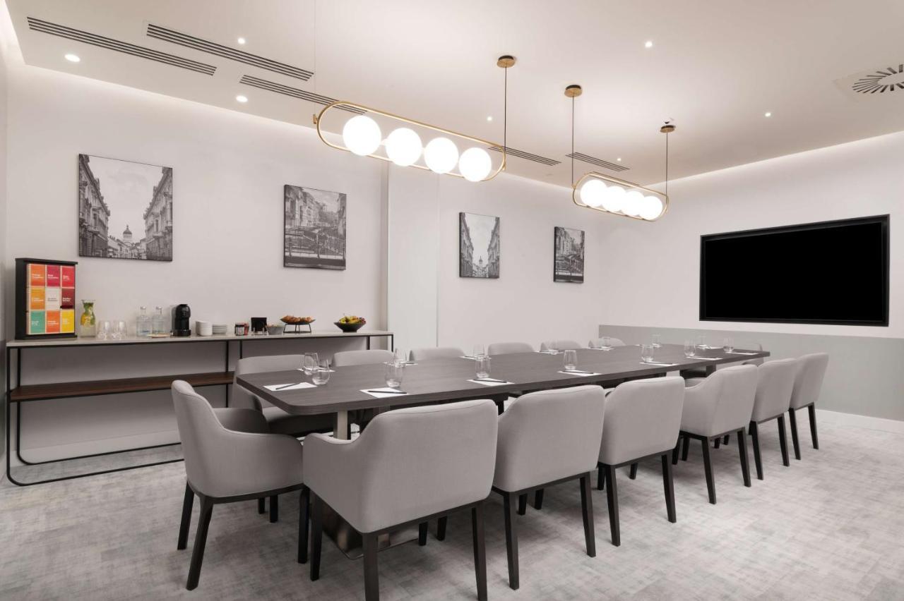 Radisson Blu Hotel, Cluj Екстериор снимка 3D rendering of a meeting room