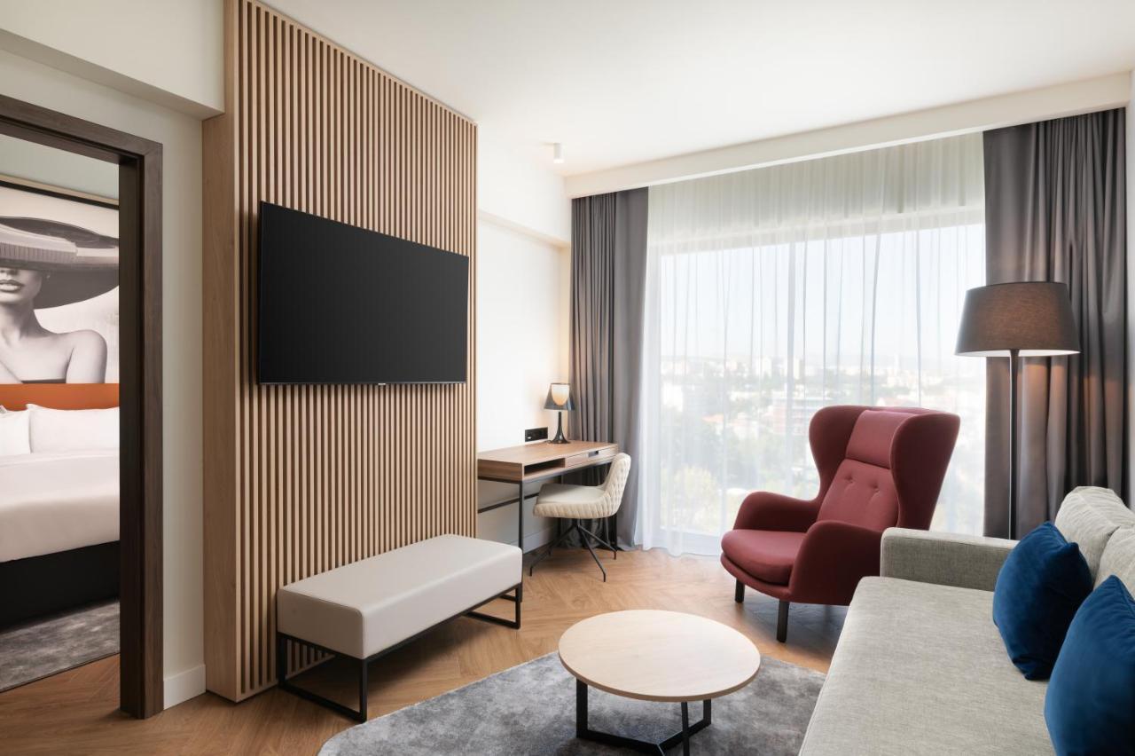 Radisson Blu Hotel, Cluj Екстериор снимка Suite